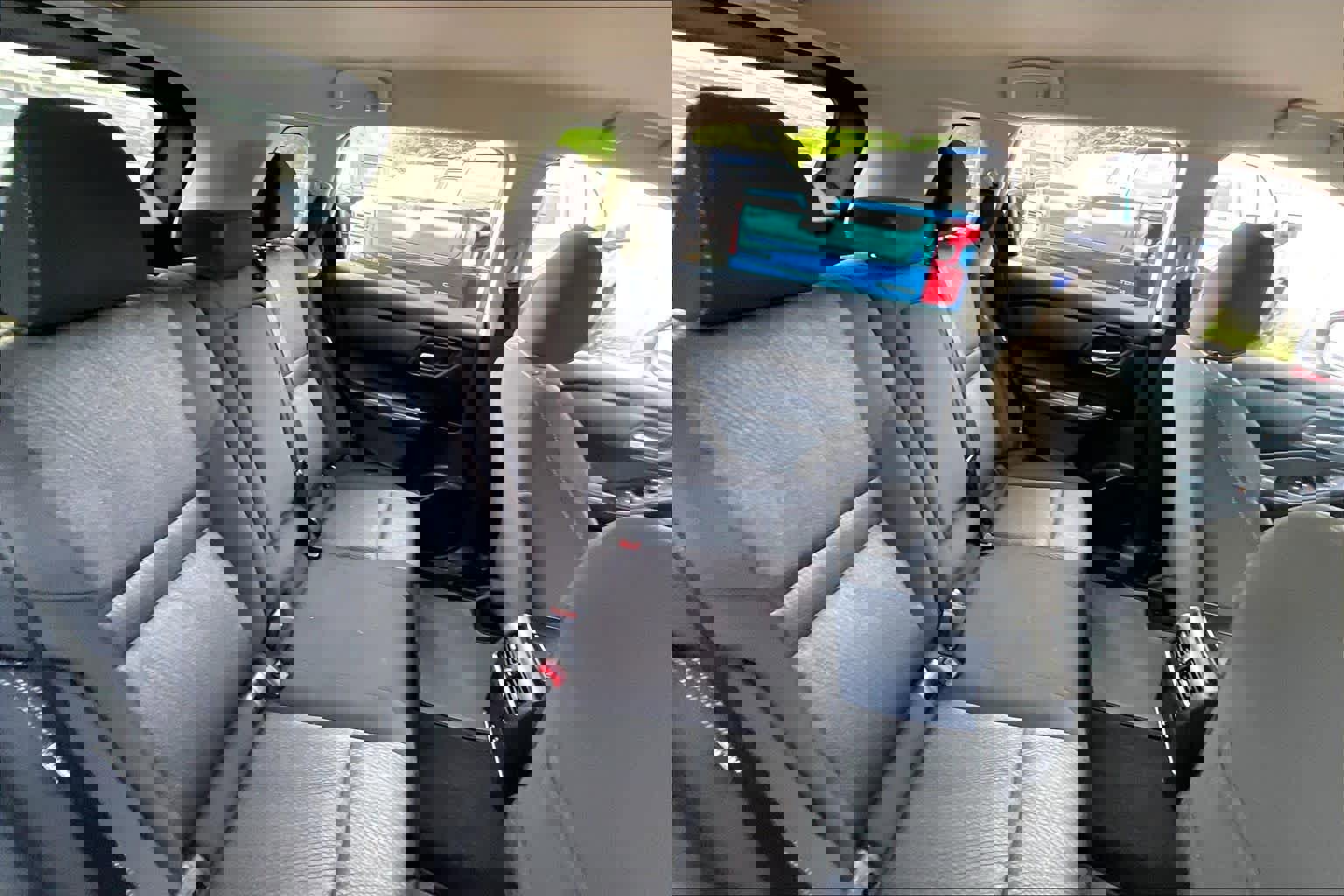 Used 2025 Nissan Rogue SV image 19