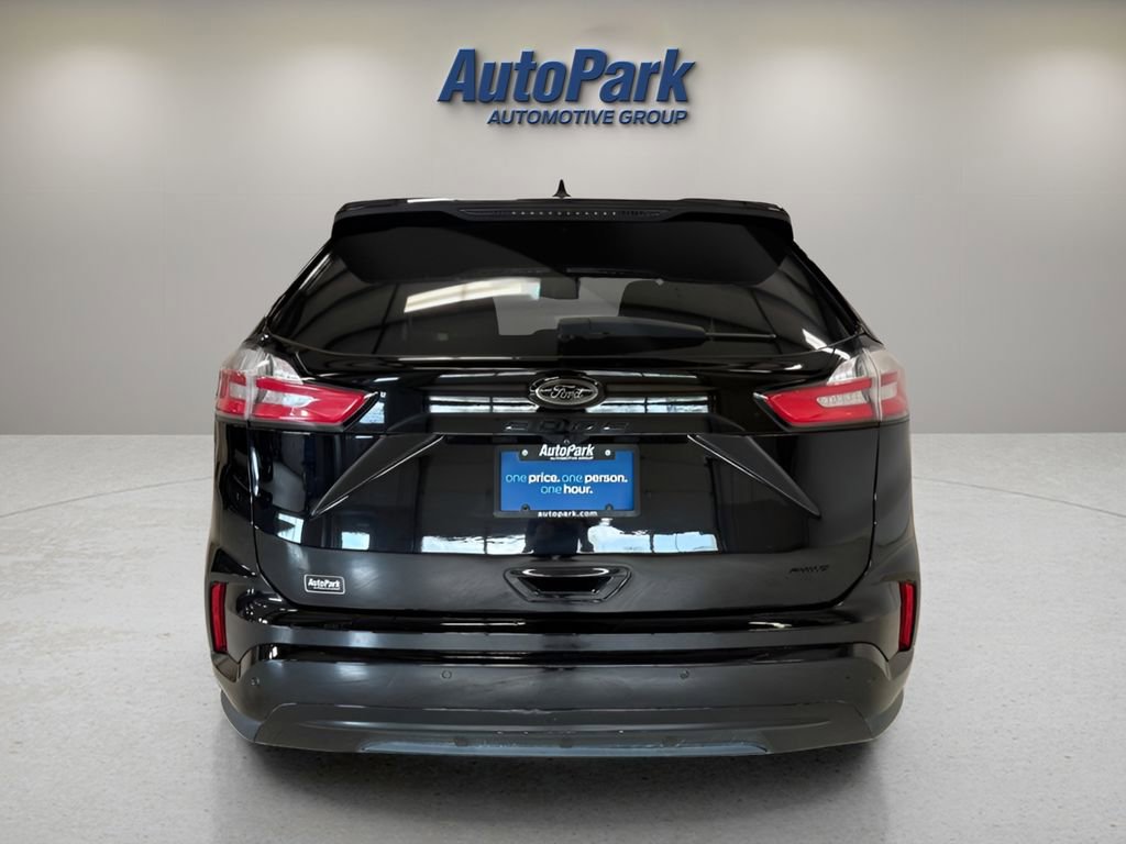 Certified 2022 Ford Edge SE w/ Black Appearance Package AWD/4WD image 6