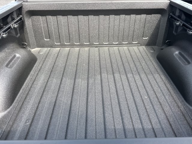 New 2027 RAM 1500 4x4 Crew Cab image 8