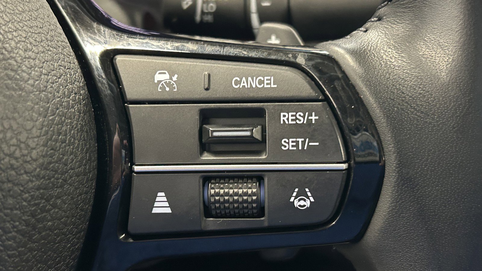 Used 2023 Honda Accord Touring image 21