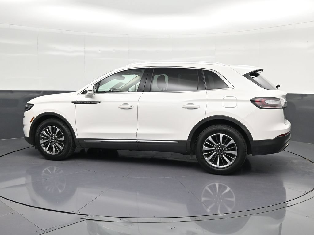 Used 2023 Lincoln Nautilus Reserve FWD image 8