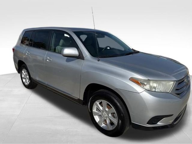Used 2011 Toyota Highlander 2WD image 9