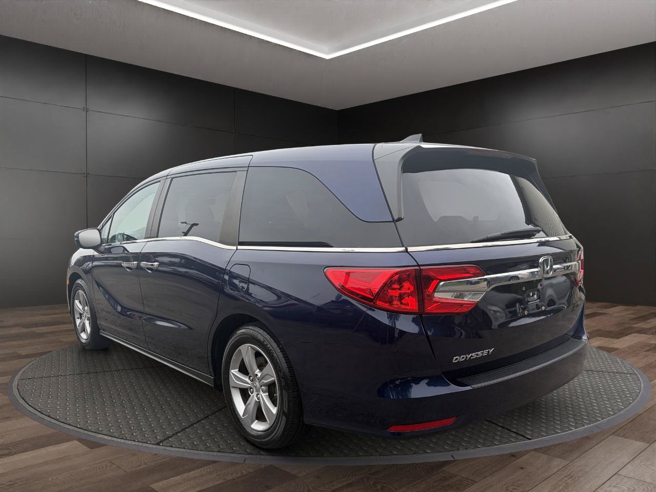 Used 2018 Honda Odyssey EX-L image 6