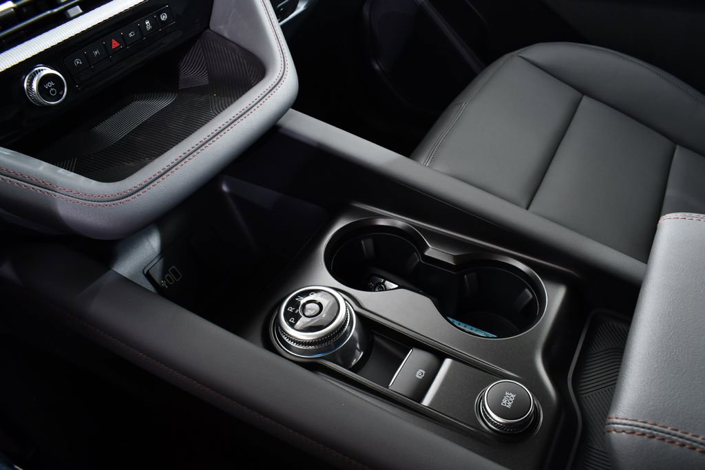 New 2026 Ford Explorer Active w/ Active Comfort Package image 32