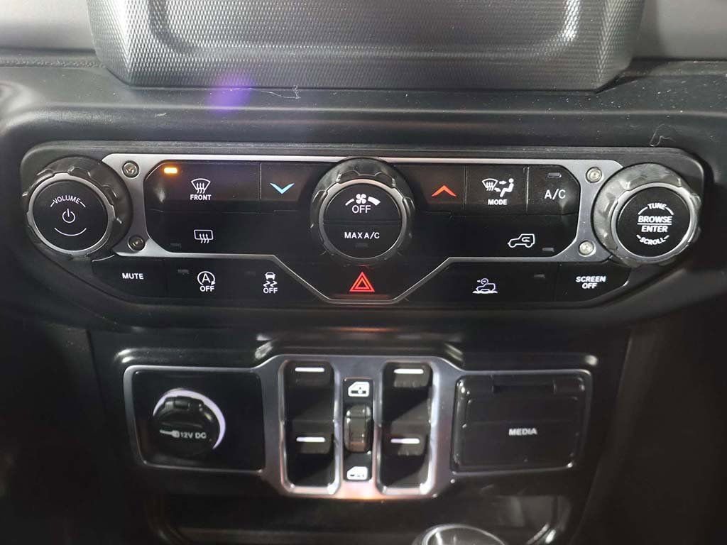 Used 2022 Jeep Wrangler Unlimited Sport image 40