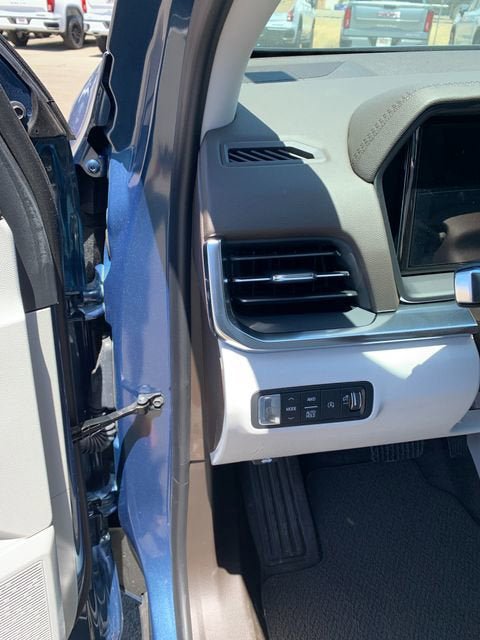 New 2026 GMC Terrain Denali AWD/4WD image 18