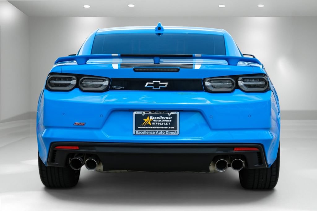 Used 2023 Chevrolet Camaro SS RWD image 8