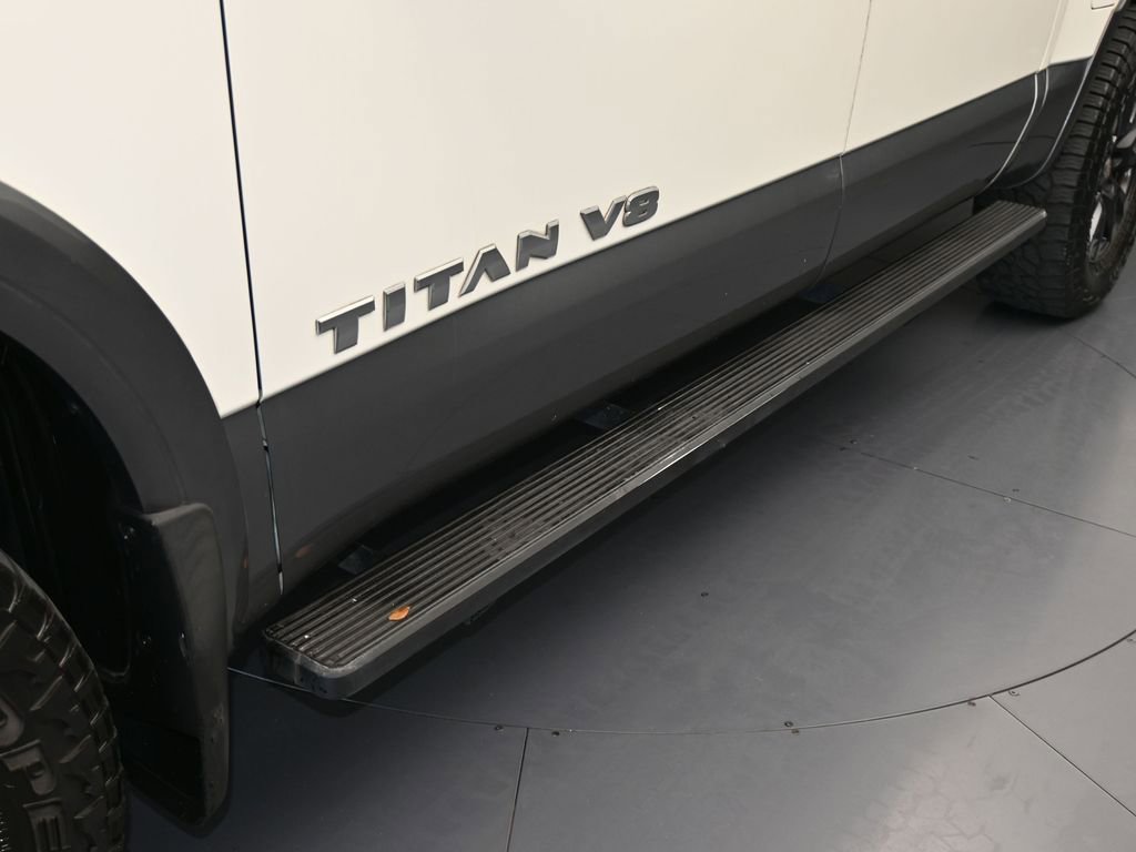 Used 2018 Nissan Titan PRO-4X w/ Pro-4x Convenience Package image 38