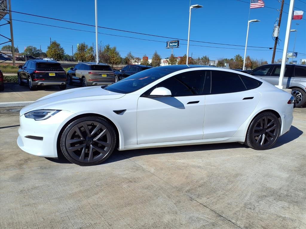 Used 2022 Tesla Model S image 3