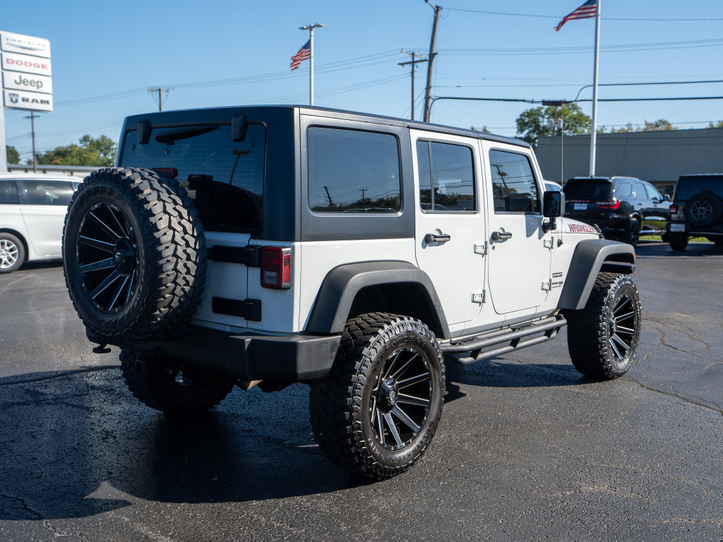 Used 2018 Jeep Wrangler Unlimited Sport w/ LED Lighting Group AWD/4WD image 6