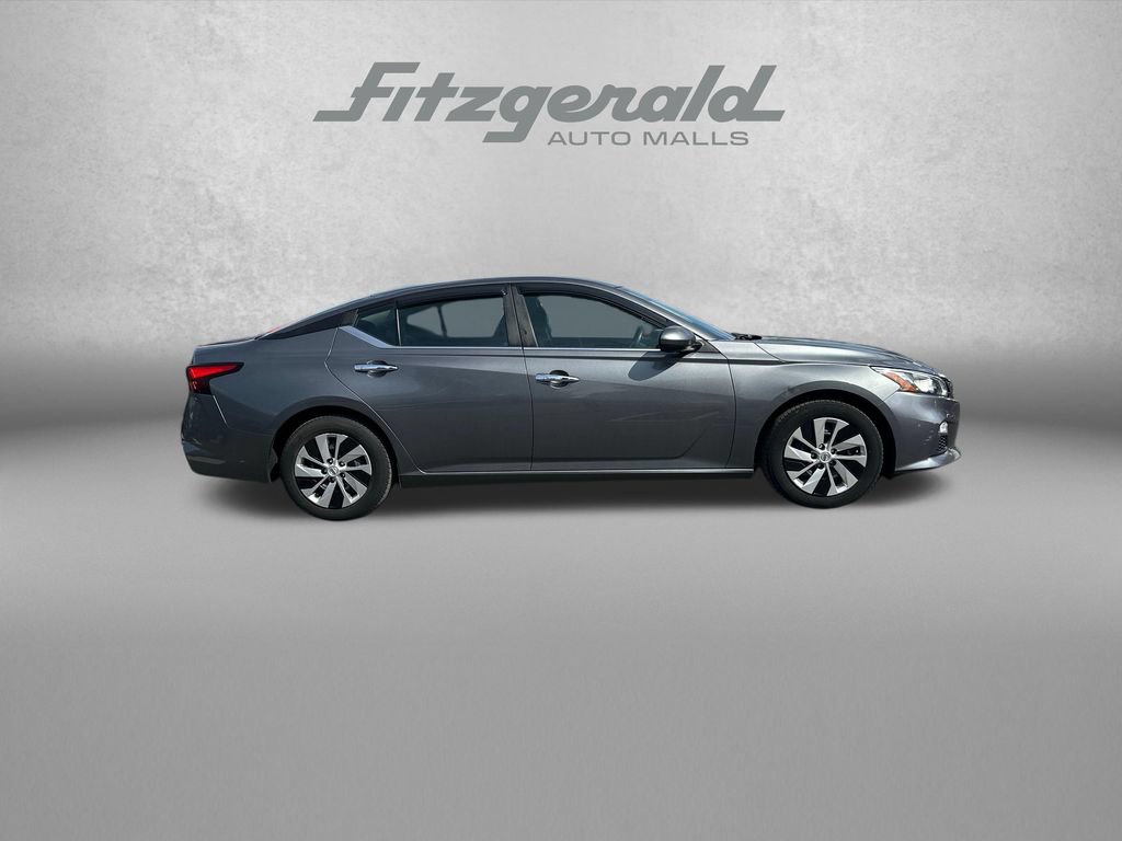 Used 2019 Nissan Altima 2.5 S FWD image 9