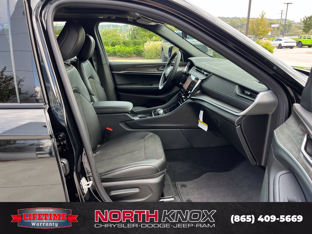 New 2027 Jeep Grand Cherokee 4WD image 27