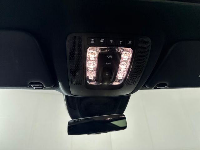 Used 2022 Mercedes-Benz GLS 450 4MATIC image 24