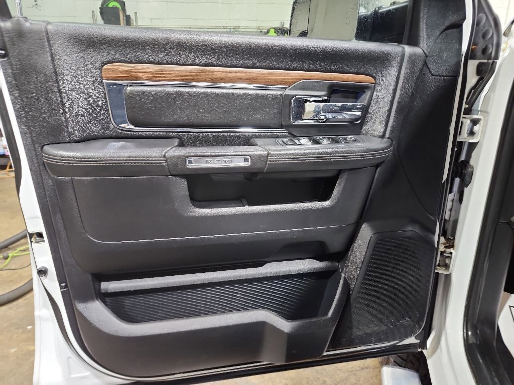 Used 2017 RAM 2500 Laramie AWD/4WD image 8