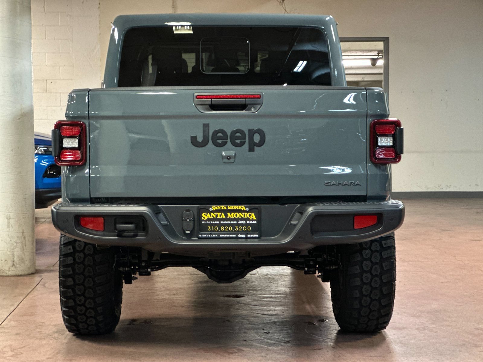 New 2026 Jeep Gladiator Sport AWD/4WD image 4