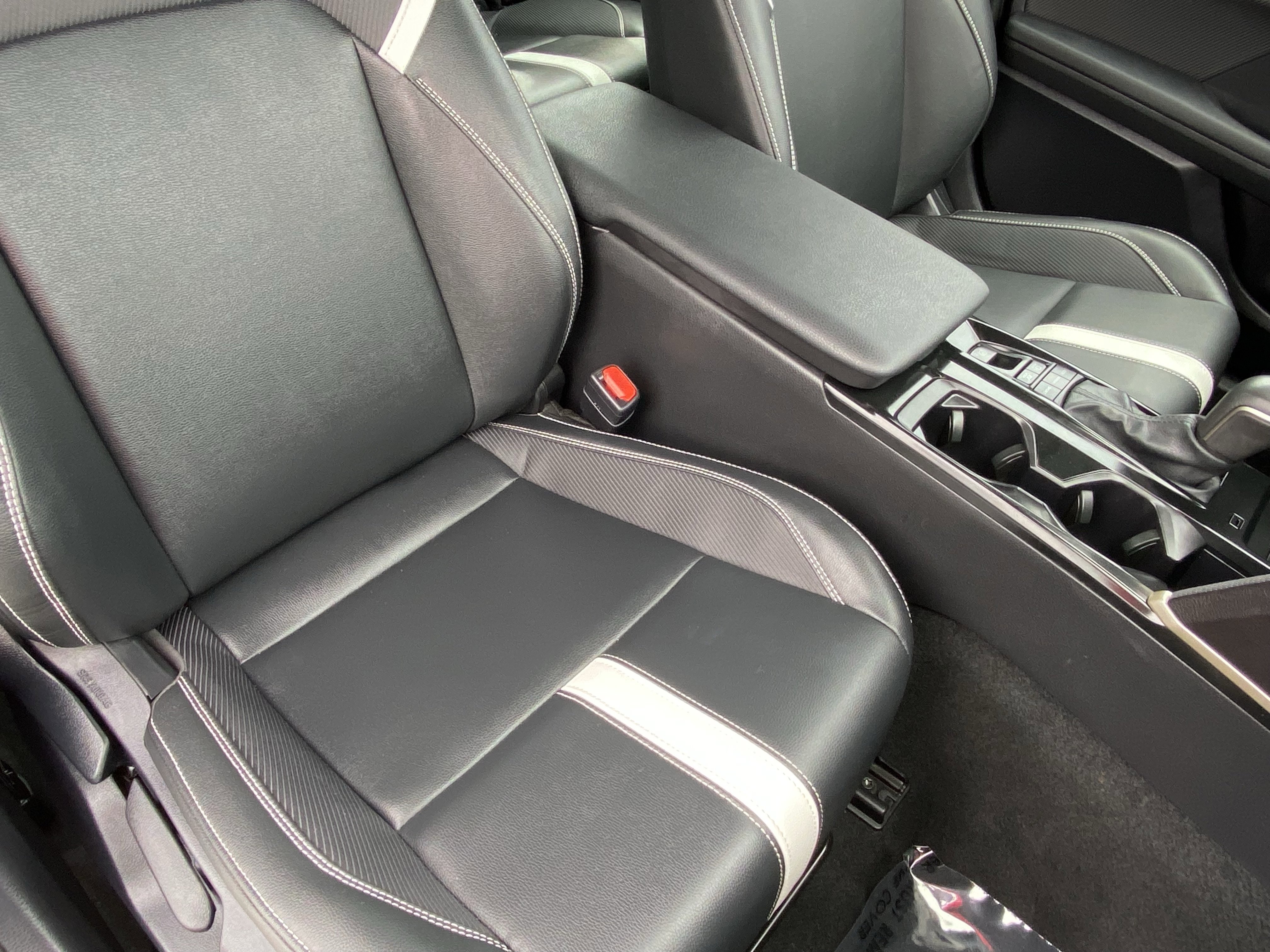 Certified 2025 Toyota Camry SE image 11