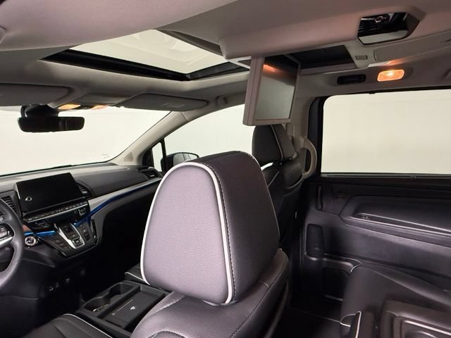 Used 2025 Honda Odyssey Touring image 40