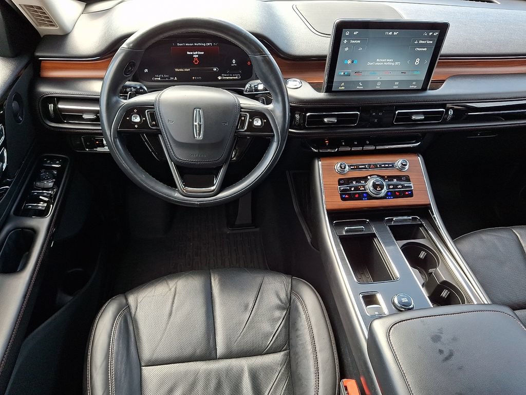 Used 2020 Lincoln Aviator Reserve w/ Elements Package Plus AWD/4WD image 13