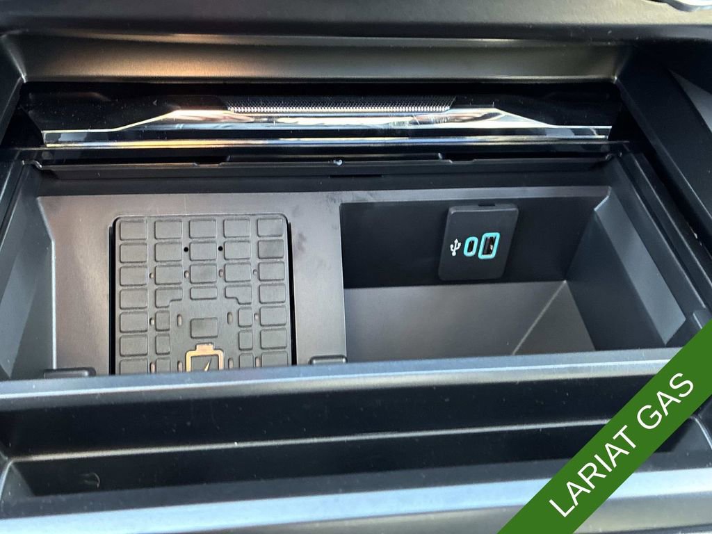 New 2026 Ford F350 Lariat w/ Black Appearance Package image 50