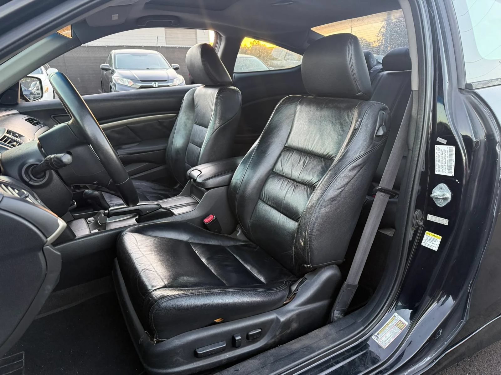 Used 2010 Honda Accord EX-L image 7