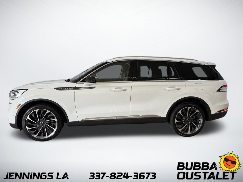 Used 2022 Lincoln Aviator Reserve image 3