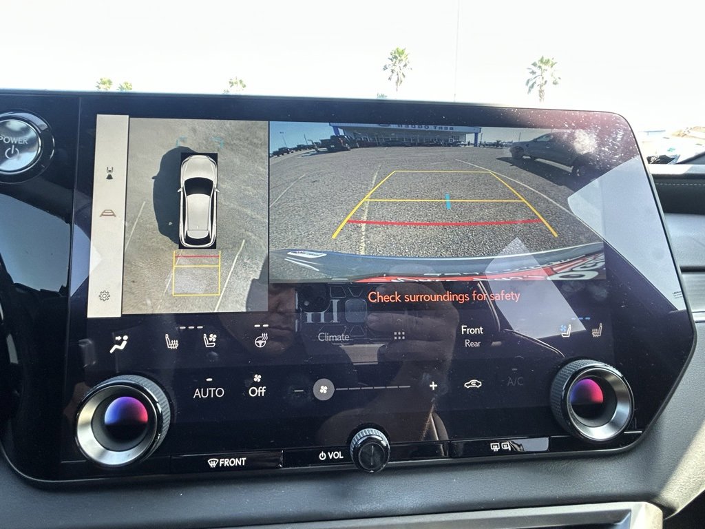 Used 2023 Lexus RX 500h F Sport image 13