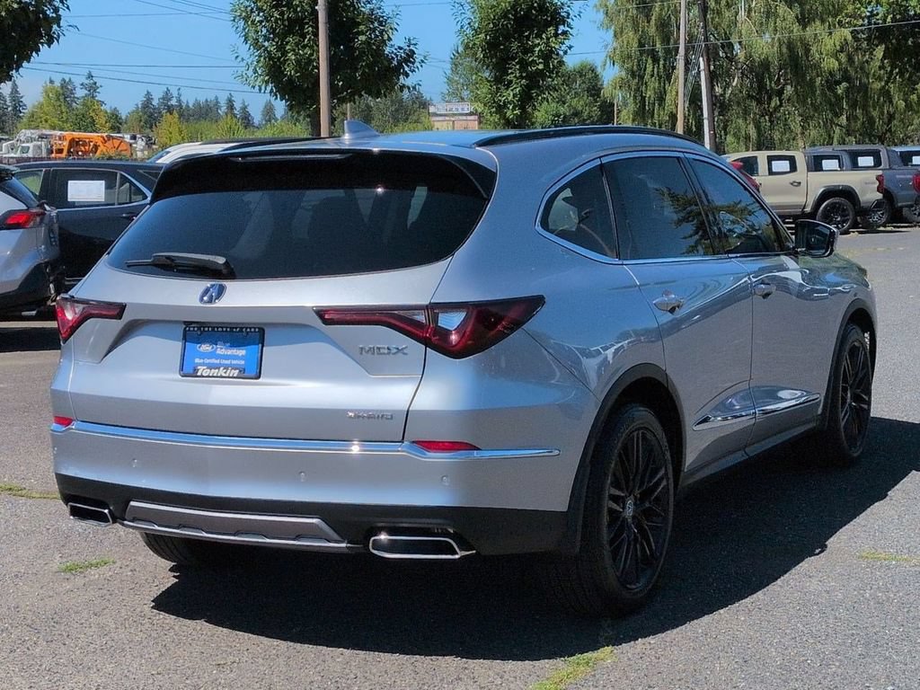 Used 2025 Acura MDX w/ Technology Package AWD/4WD image 5