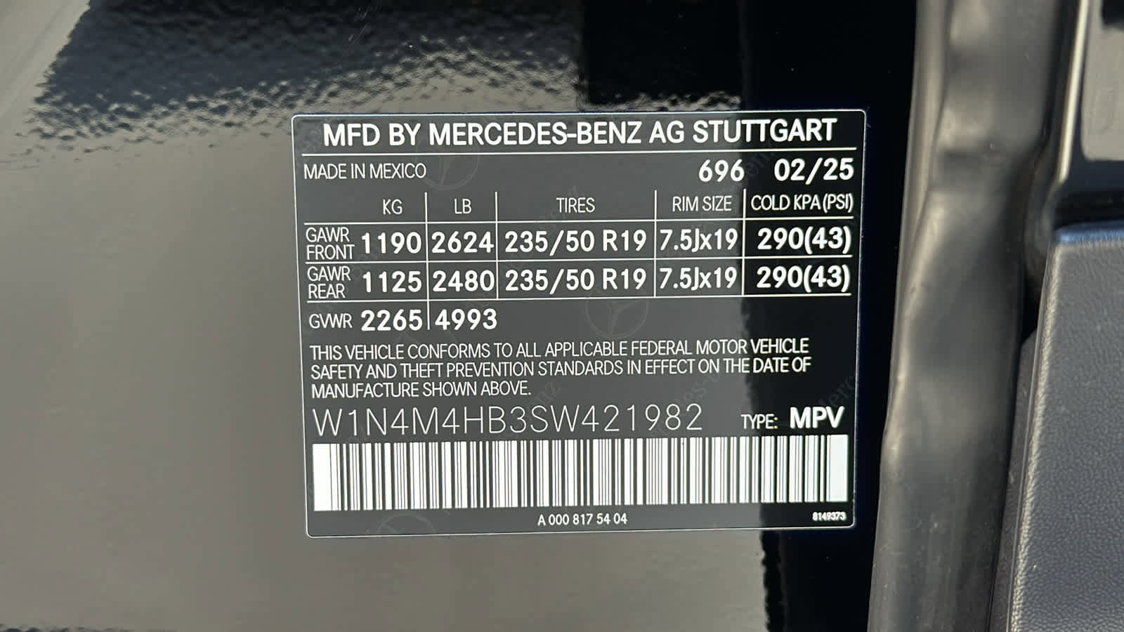 Certified 2025 Mercedes-Benz GLB 250 4MATIC image 17