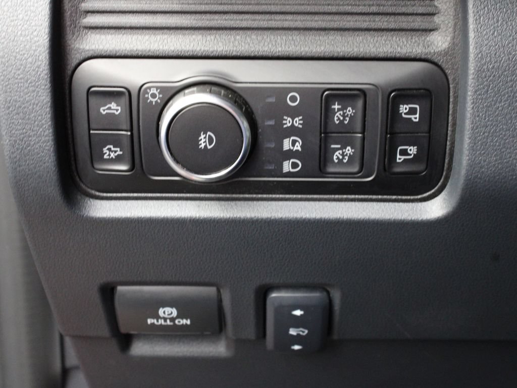 Used 2026 Ford F350 Lariat w/ Tremor Off-Road Package AWD/4WD image 62