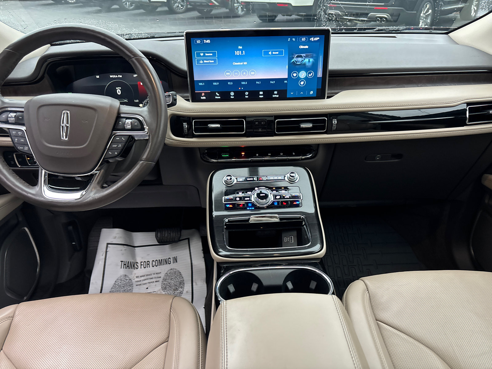 Used 2022 Lincoln Nautilus Reserve AWD/4WD image 29