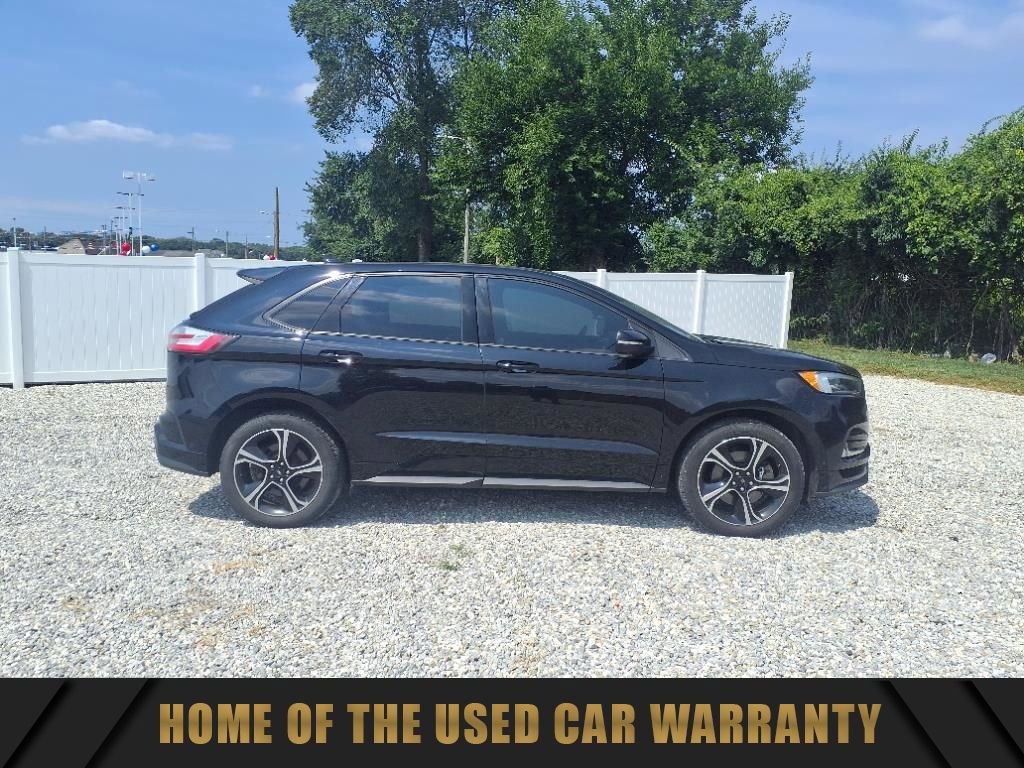 Used 2019 Ford Edge ST w/ Equipment Group 401A image 2
