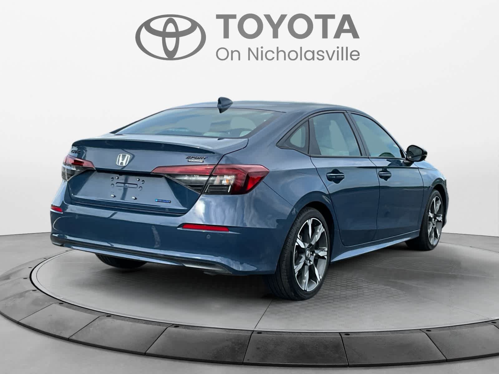 Used 2026 Honda Civic Sport Touring image 5