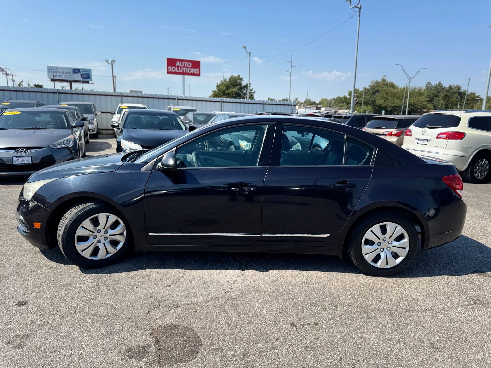 Used 2015 Chevrolet Cruze LS image 7