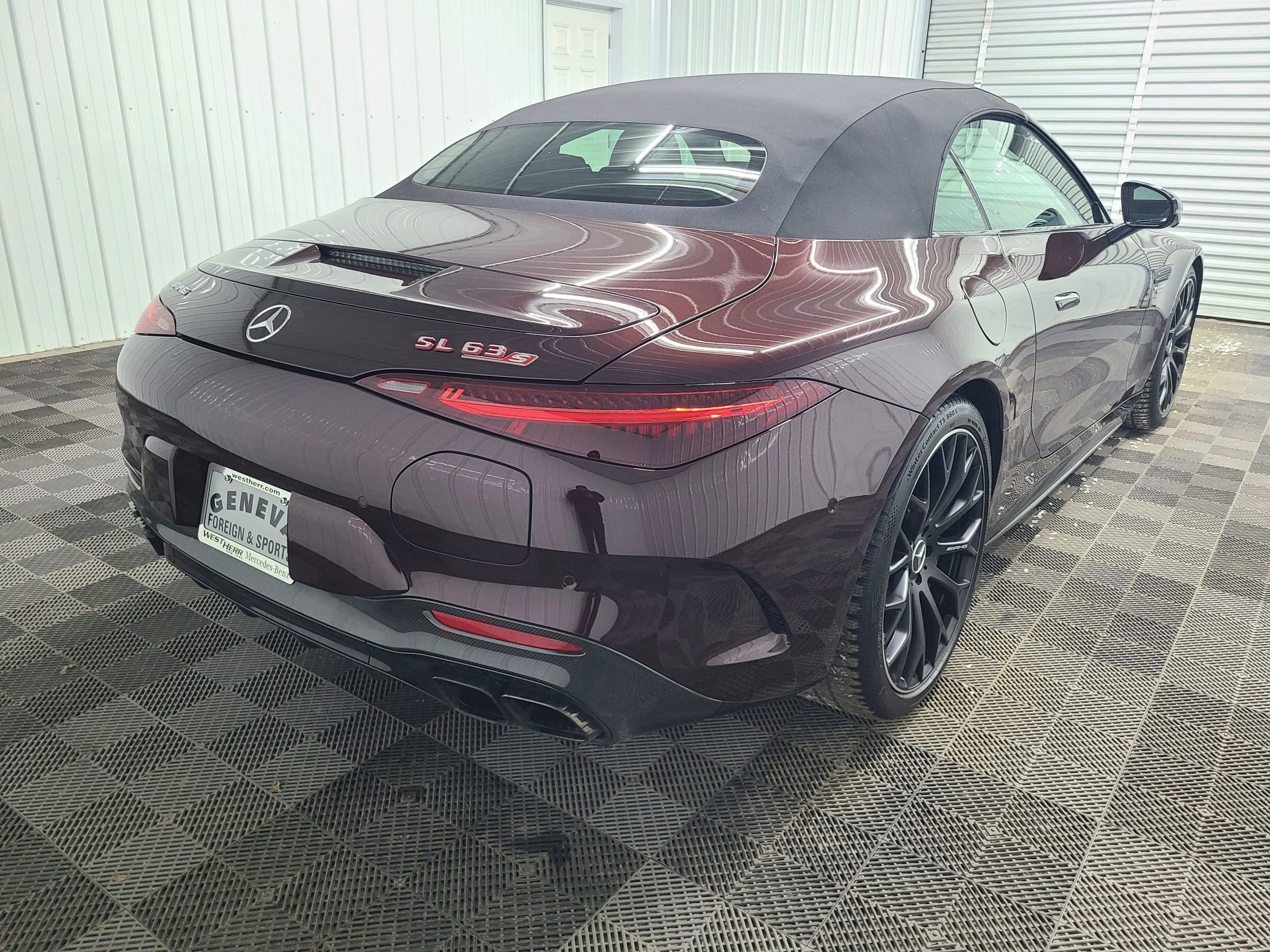 Used 2025 Mercedes-Benz SL 63 AMG S e Performance 4MATIC image 23