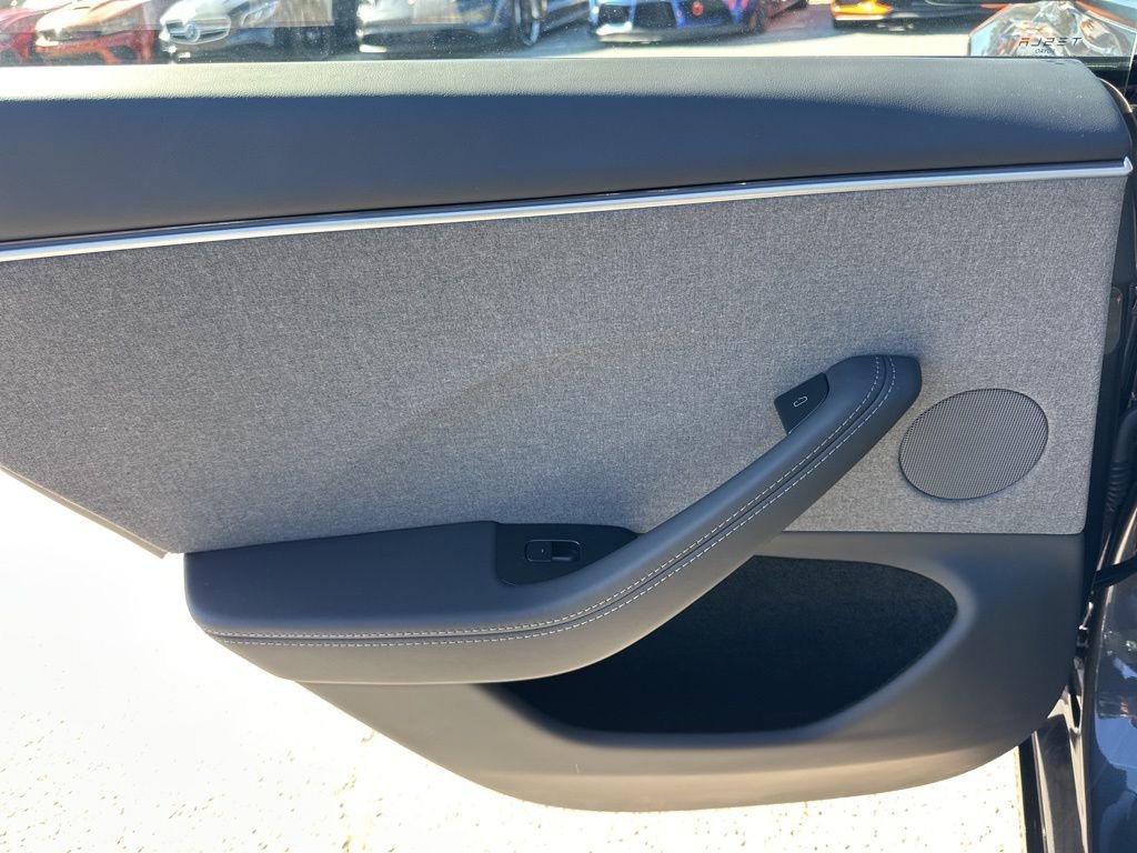 Used 2025 Tesla Model 3 Long Range image 28