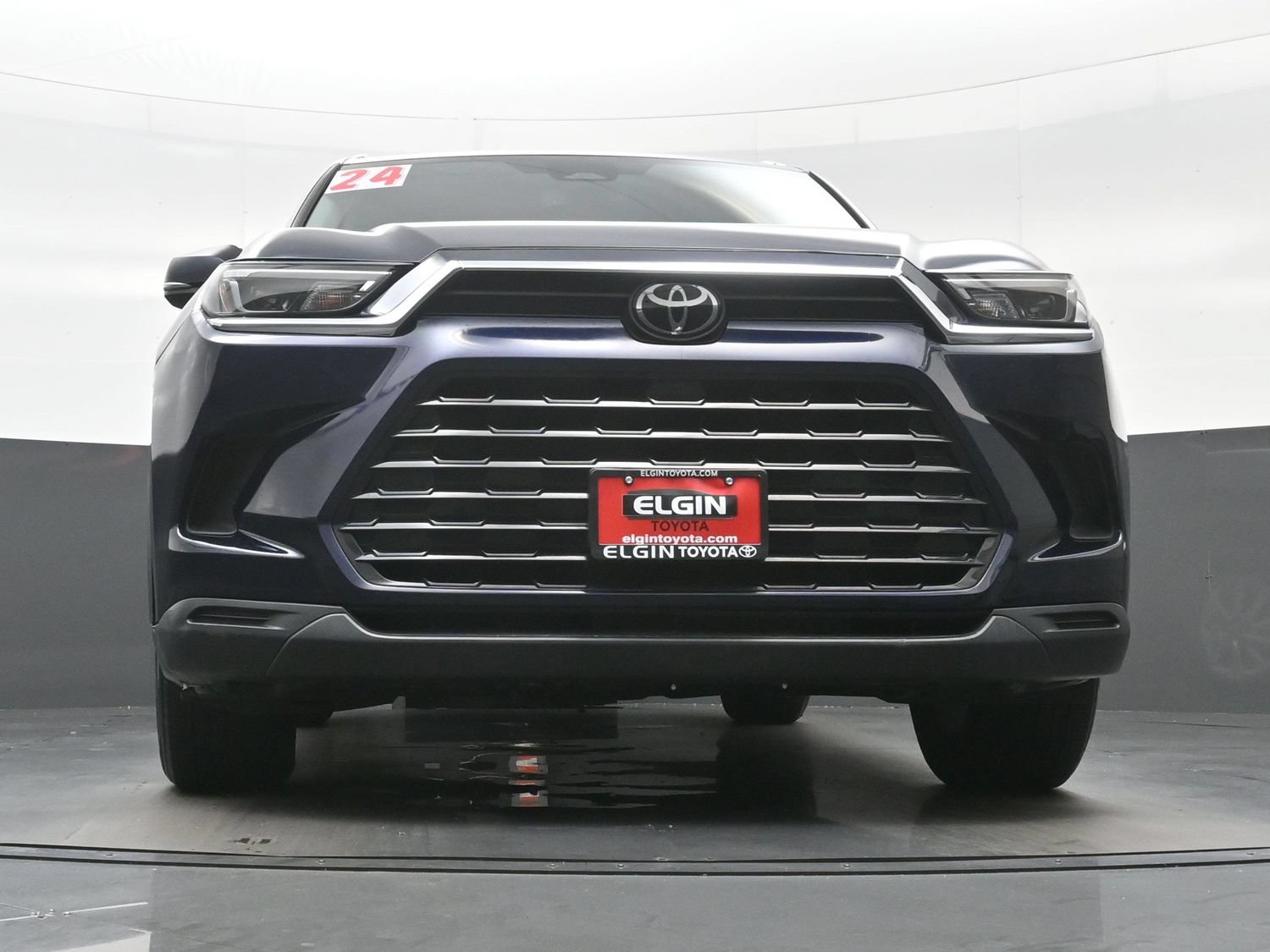 Used 2024 Toyota Grand Highlander AWD image 28