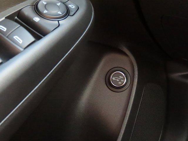 New 2025 Buick Envista Avenir image 40