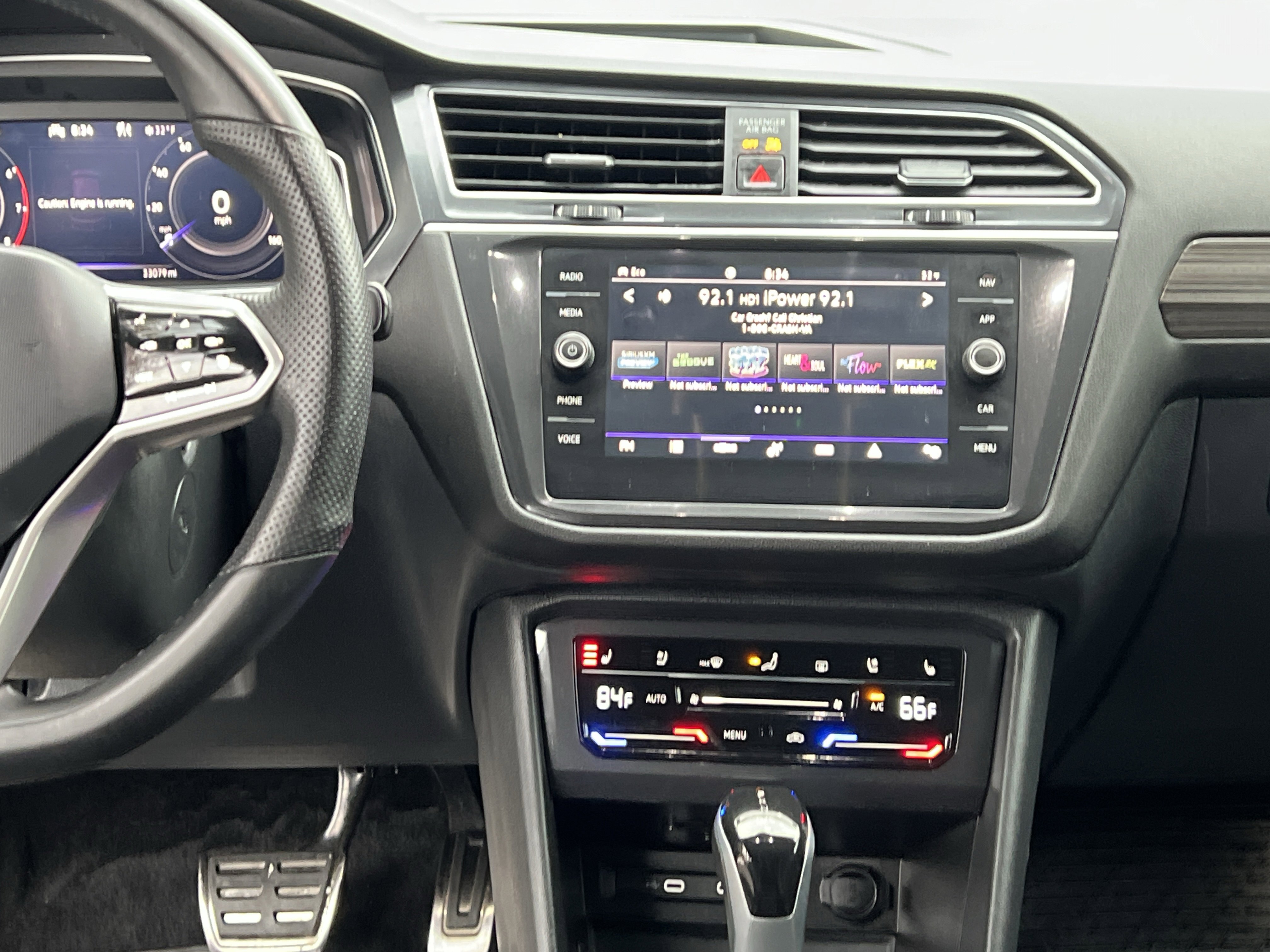 Used 2024 Volkswagen Tiguan SEL R-Line image 30