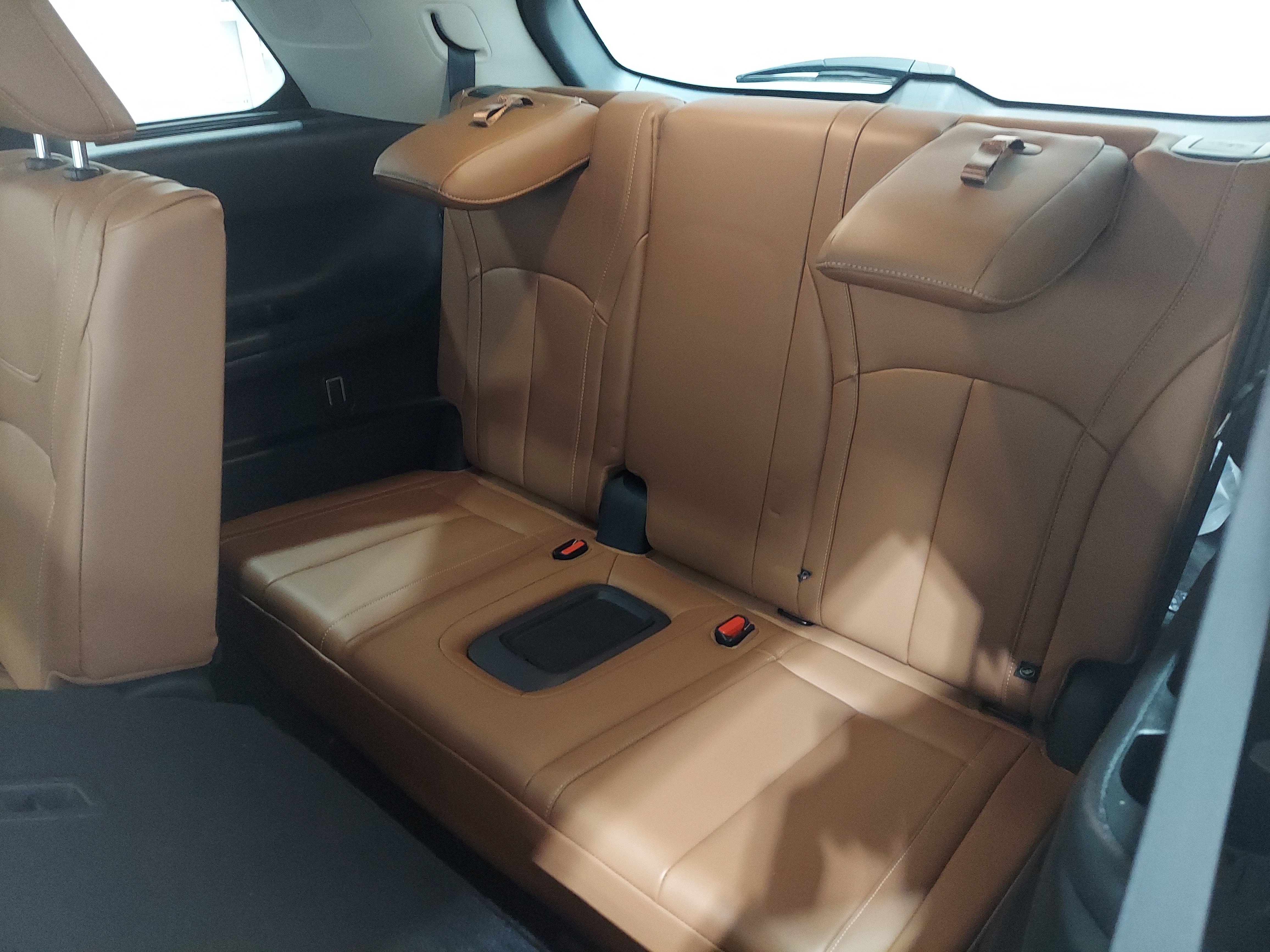 Used 2024 INFINITI QX60 Sensory AWD/4WD image 15