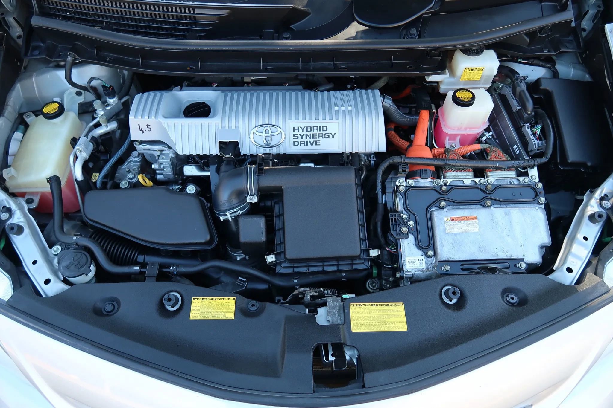 Used 2012 Toyota Prius V Five w/ Preferred Accessory Pkg FWD image 26