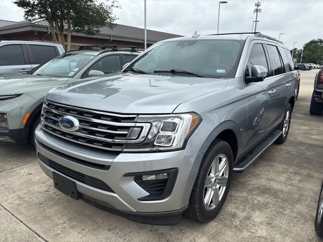 Used 2021 Ford Expedition XLT RWD image 2