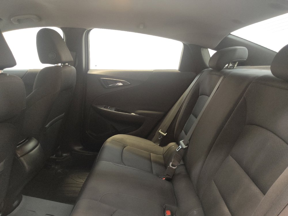 Used 2020 Chevrolet Malibu LS w/ LPO, Convenience Package 1 FWD image 18