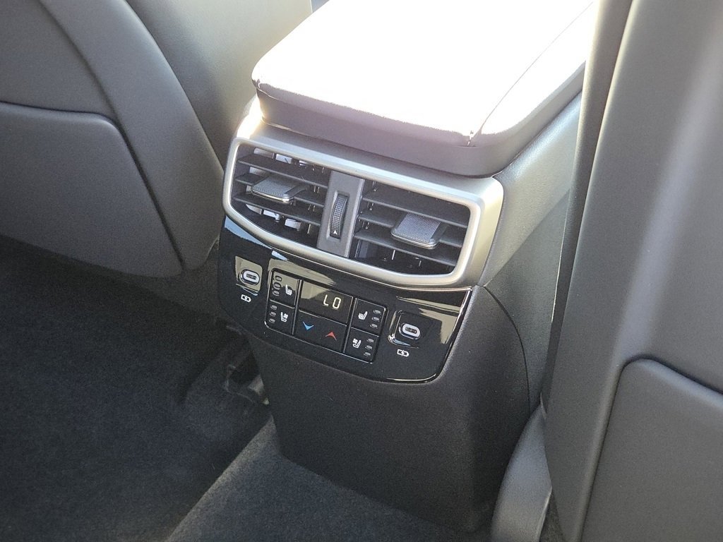 New 2025 Lexus RX 350 AWD image 36