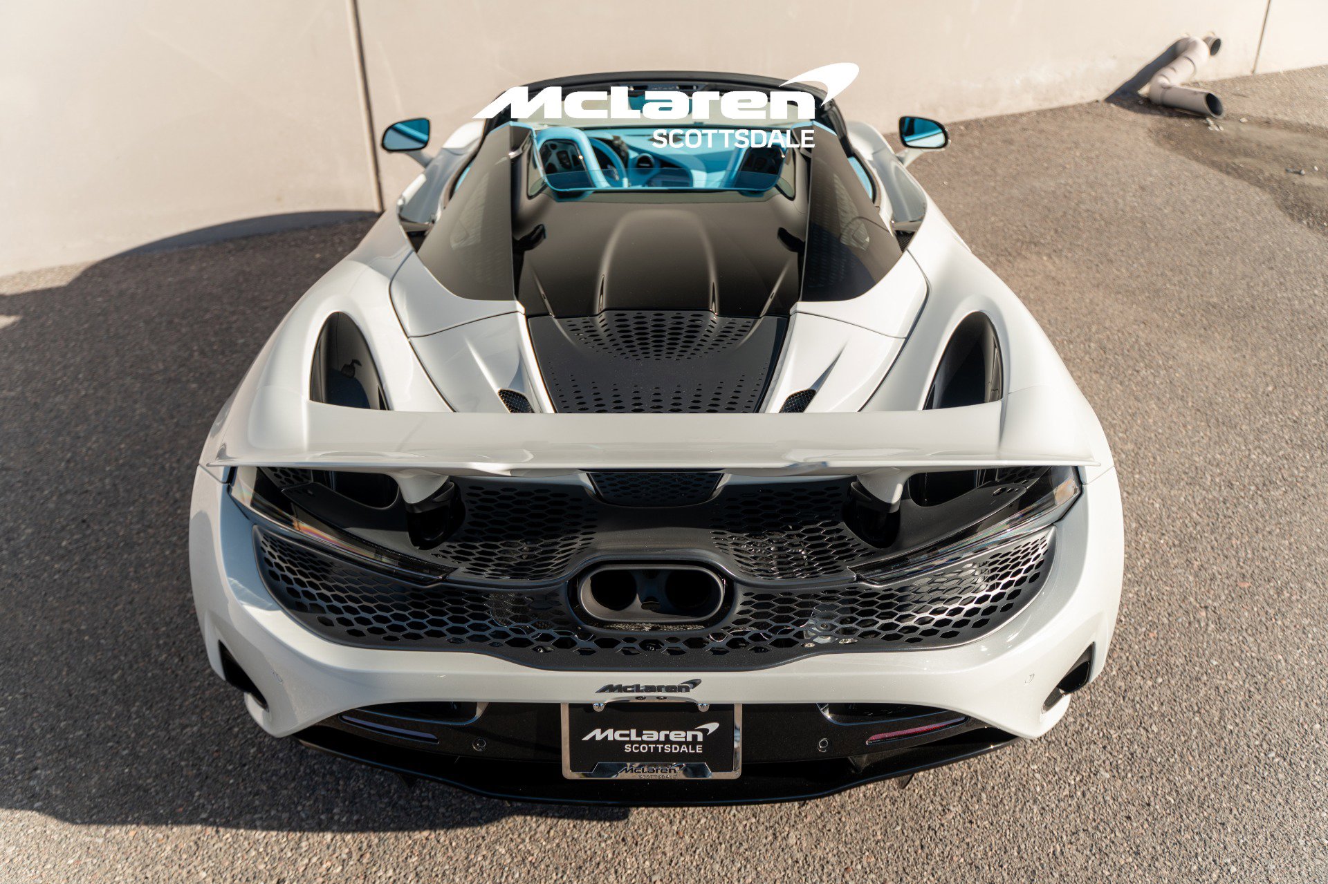 Used 2026 McLaren 750S Spider RWD image 25