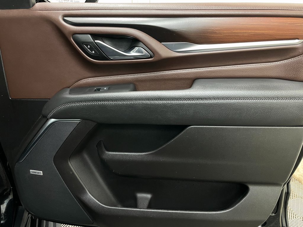 Used 2021 GMC Yukon Denali w/ Denali Ultimate Package image 45