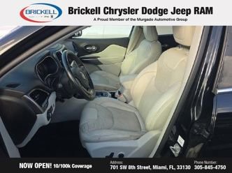 Used 2020 Jeep Cherokee Limited image 24