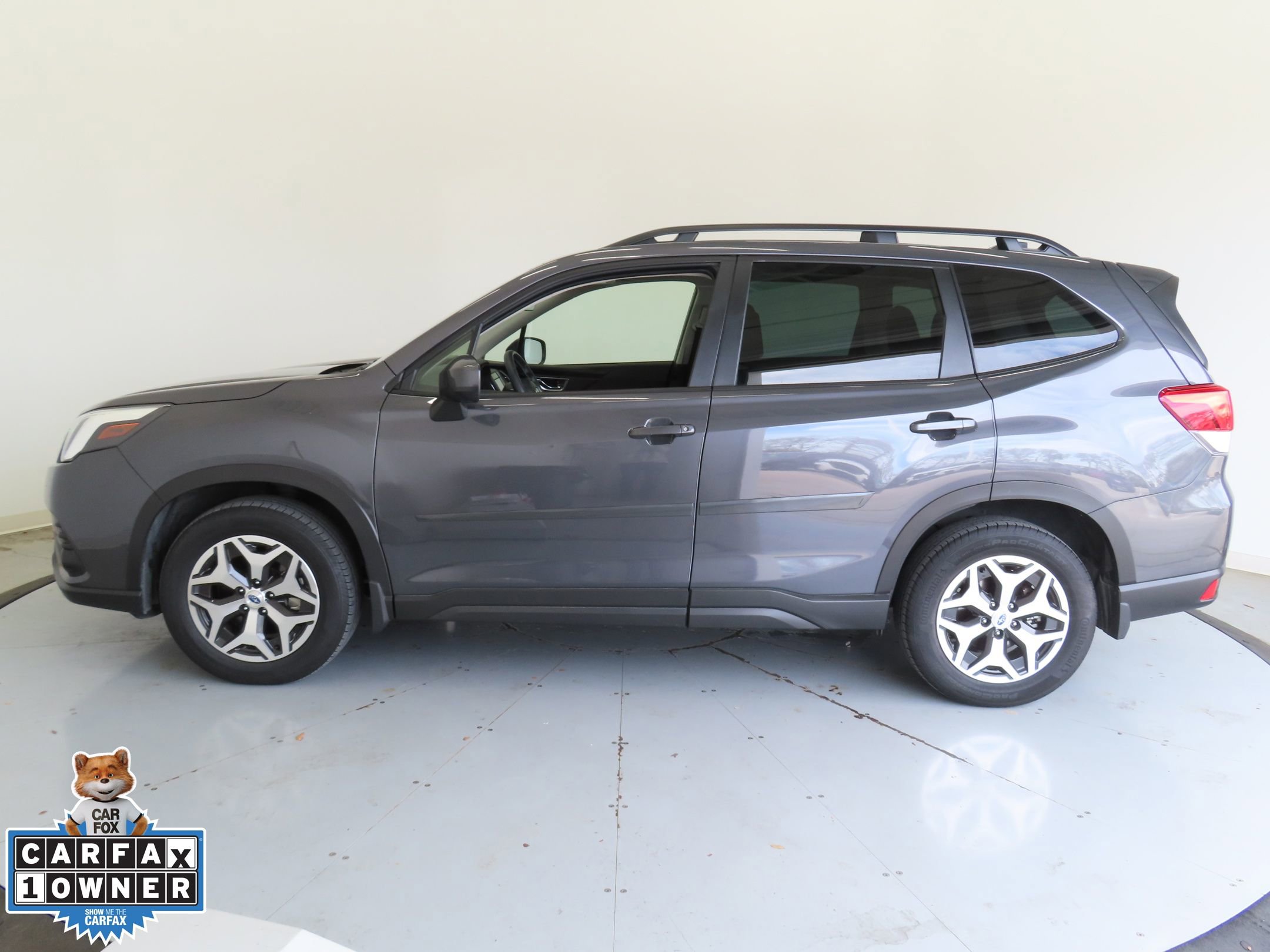 Certified 2023 Subaru Forester Premium image 9