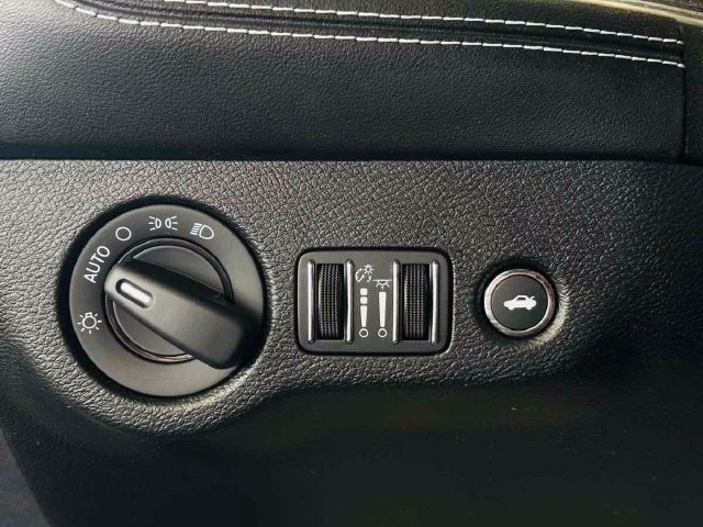 Used 2022 Dodge Challenger SRT Hellcat RWD image 54