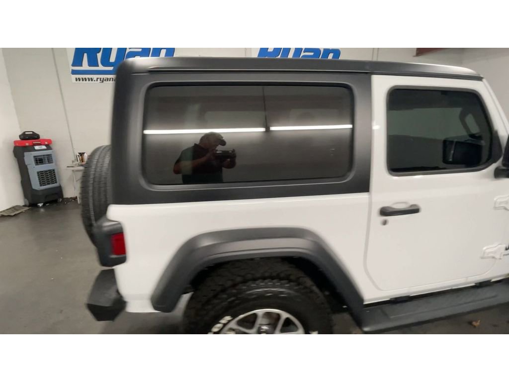Used 2024 Jeep Wrangler Sport S image 9