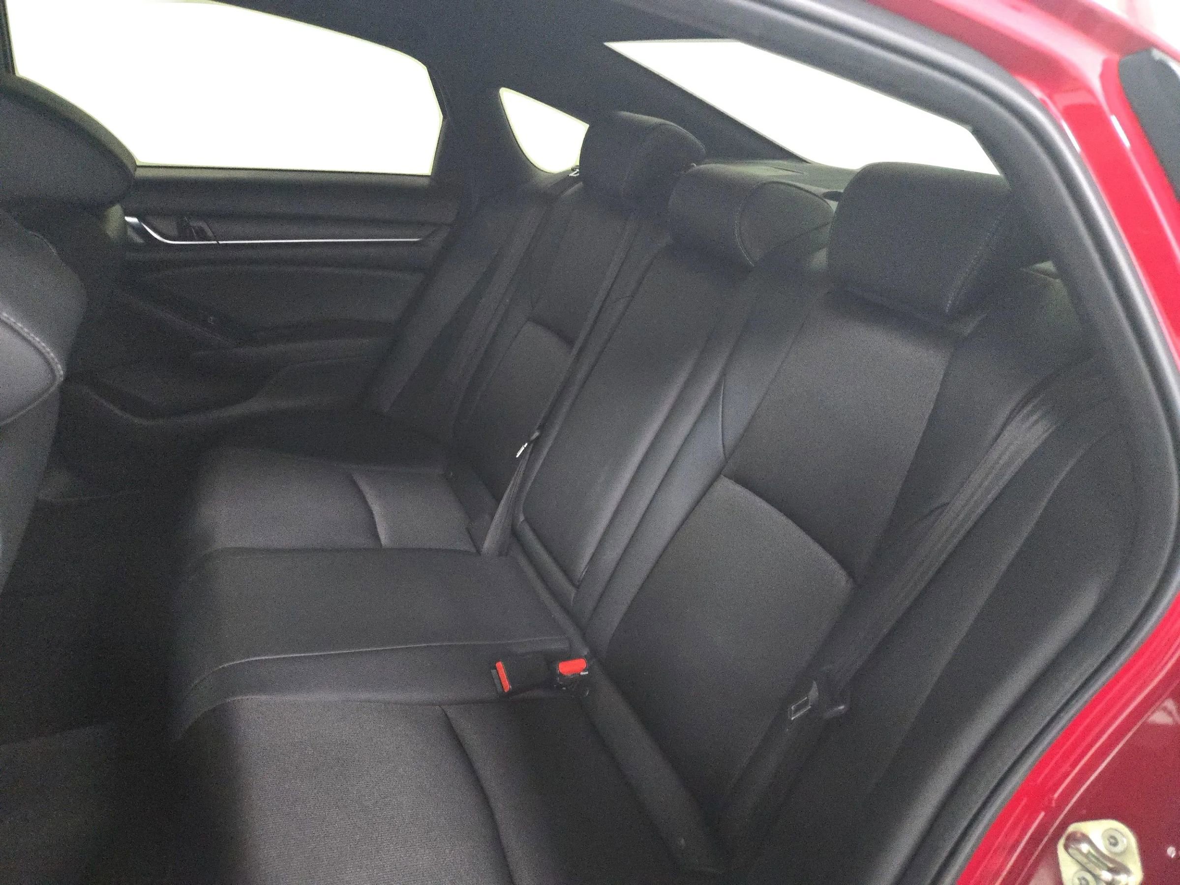 Used 2019 Honda Accord Sport image 14